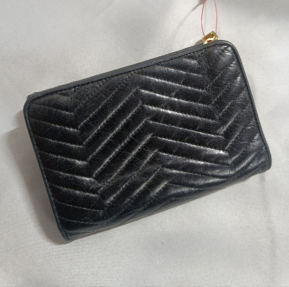 Authentic Miu Miu wallet ❤️✨😍 - Picture 7 of 8